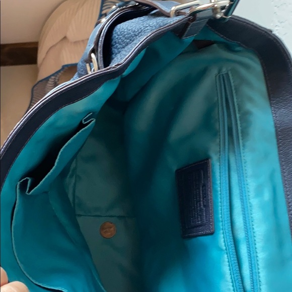 Navy leather Coach bag - Picture 4 of 5